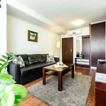 Park 4*