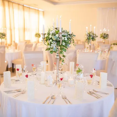 Park Hotel Pieszczany