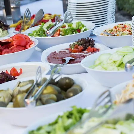 بارك فندق 4*